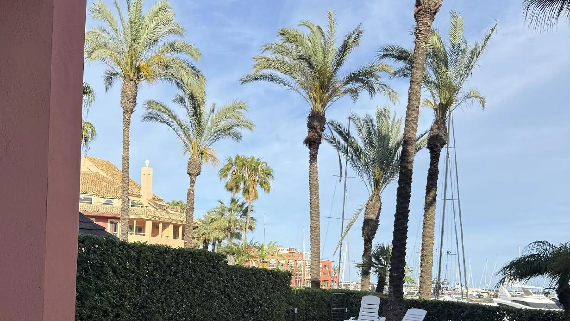 Lovely 2 Bedroom Unit With Private Pool Sotogrande
